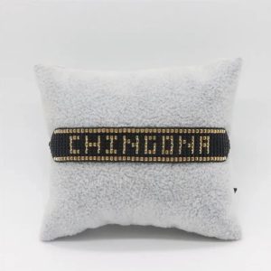 Pulsera Tejida "Chingona" con Detalles Dorados