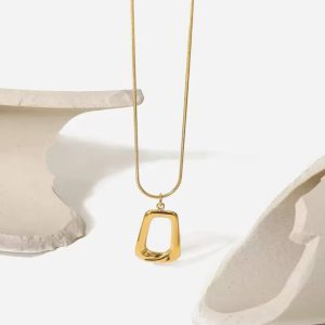 Collar Geométrico Dorado