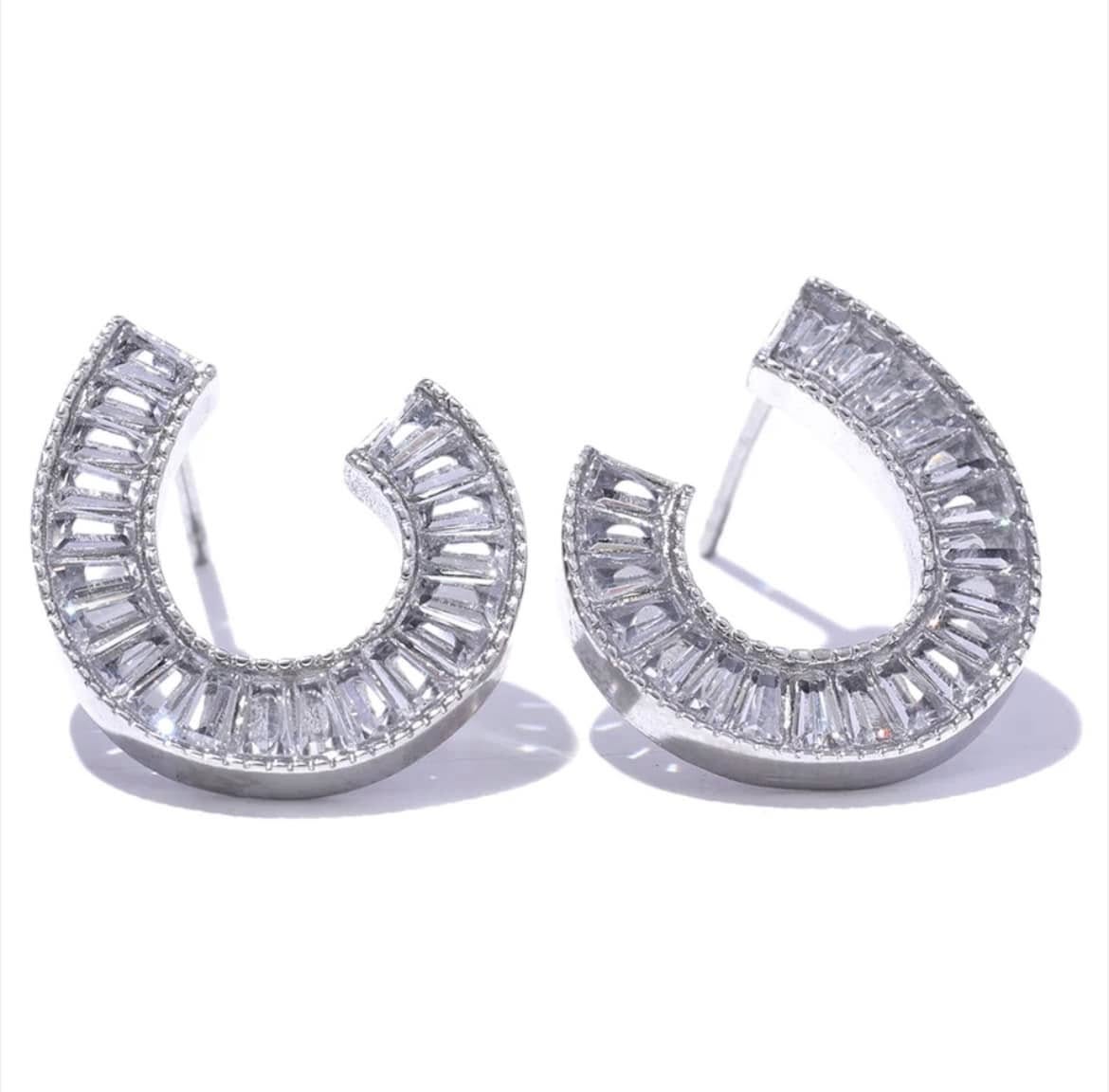 Aretes de gota con cristales