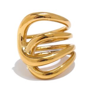 Anillo Dorado Ondas de Elegancia