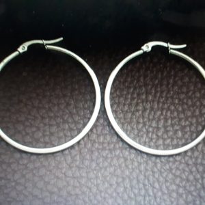 Aretes de argolla en acero inoxidable