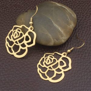 Aretes de Rosa en Acero Dorado