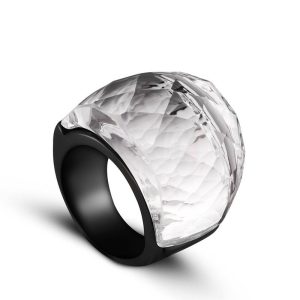 Anillo Black Crystal de Diseño Vanguardista