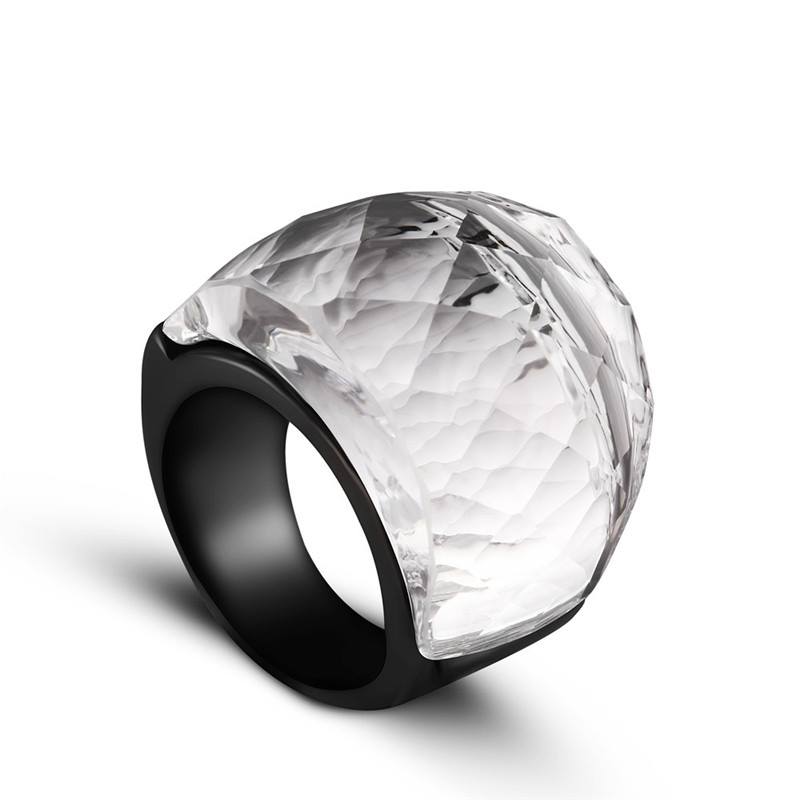Anillo Black Crystal de Diseño Vanguardista