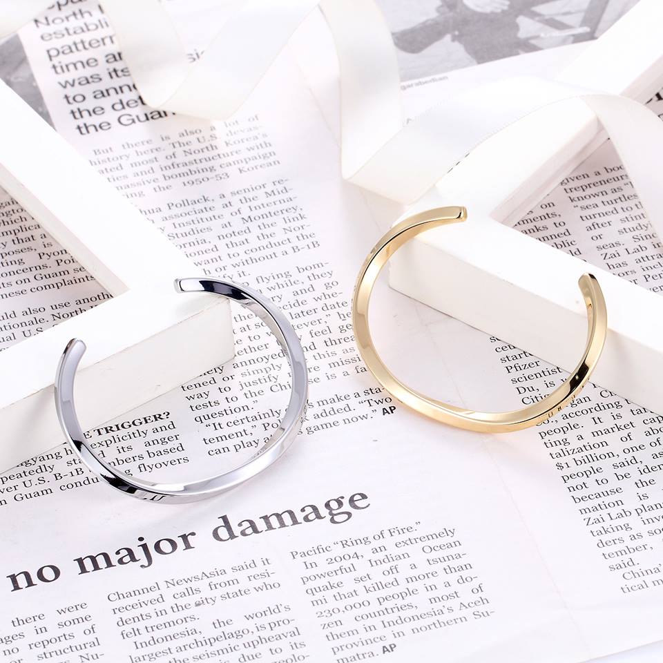 Brazalete Abierto Minimalista