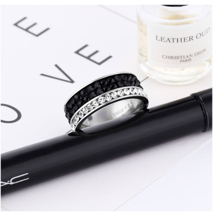 Anillo Glamour Black con Cristales Brillantes