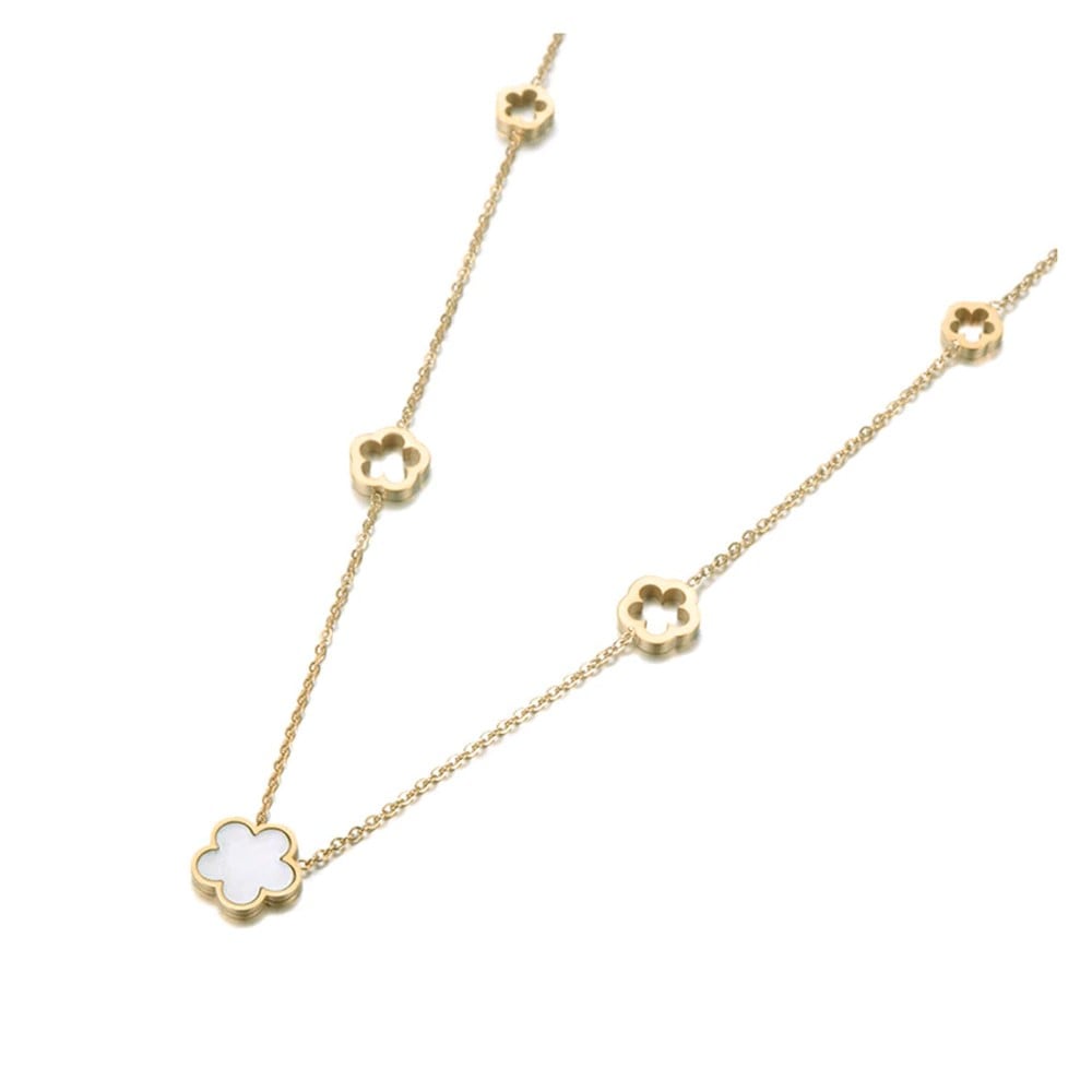 Collar Flor de Nácar Dorado – Estilo Delicado & Femenino