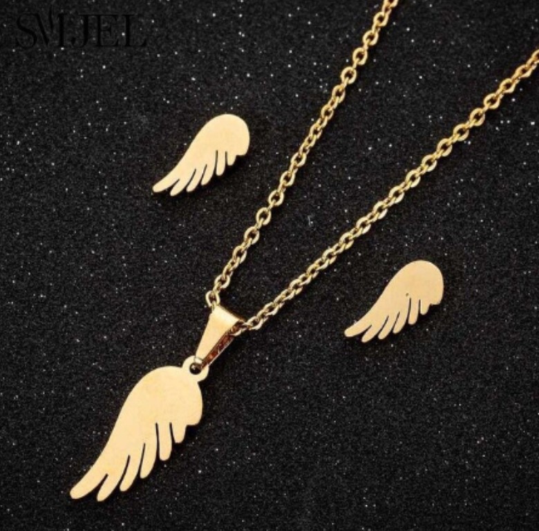 Set de Collar y Aretes Alas de Ángel