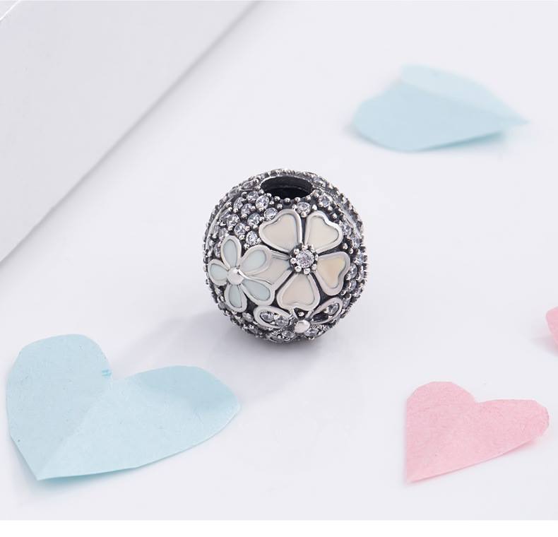 Charm Ramo Floral con cristales