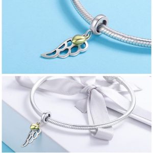 Charm Colgante "Ala con Corazón Dorado"