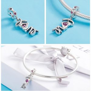 Charm Colgante, "Love"