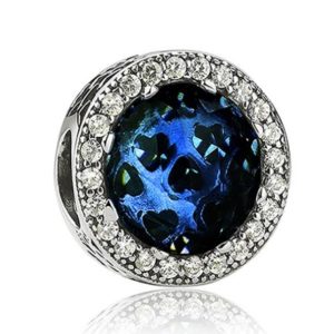 Charm corazones radiantes con cristal azul de medianoche Plata925