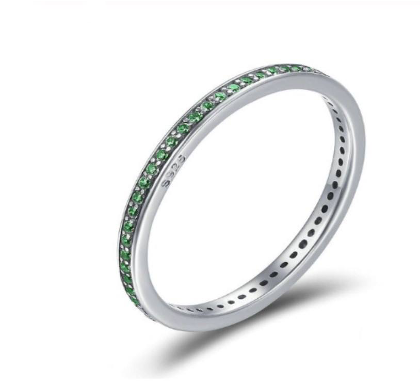 Anillo "Esmaralda Eterna"