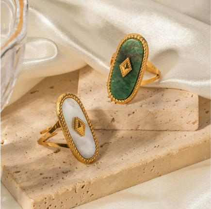 Anillo “Oráculo” – Belleza con Energía Antigua